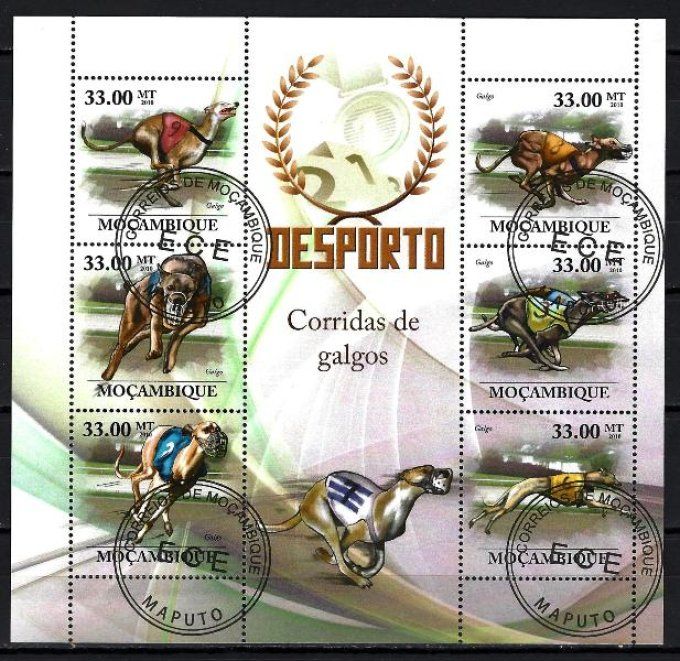 Mozambique 2010 (chien36) série complète de 6 timbres oblitérés
