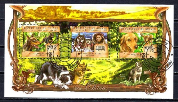 Guinée 2013 (chien45) série complète de 3 timbres oblitérés
