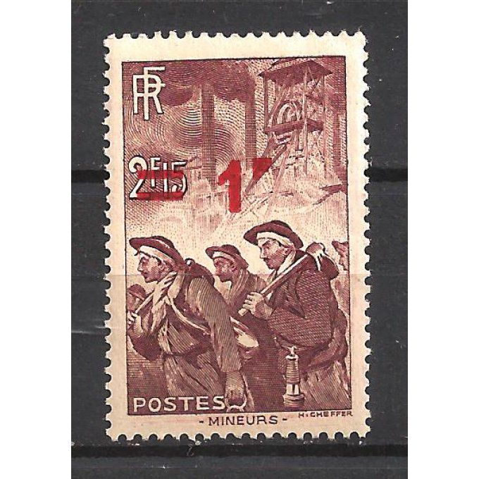 France 1941 - Yvert n° 489 neuf ** luxe MNH