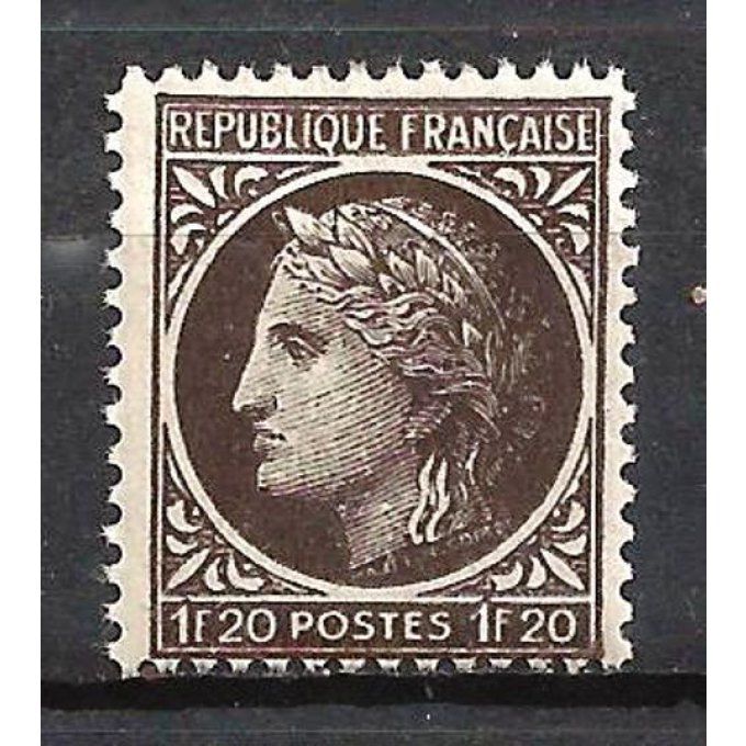 France 1945 - Yvert n° 677 neuf ** luxe MNH