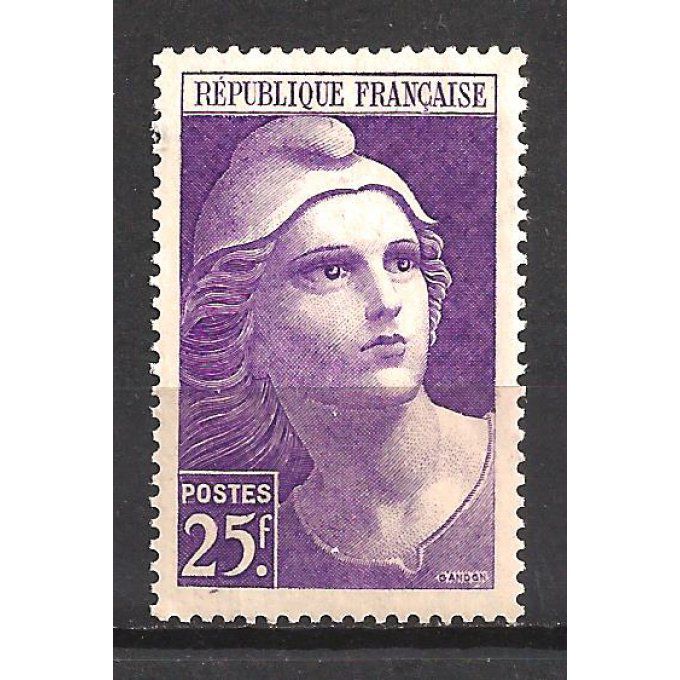 France 1945 - Yvert n° 731 neuf ** luxe MNH