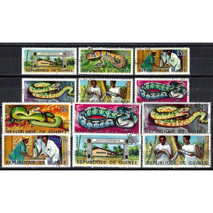Guinée 1967 (183) série complète de 12 timbres oblitérés