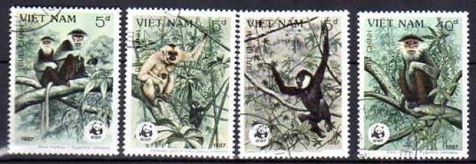 Vietnam 1987 (8) série complète de 4 timbres oblitérés