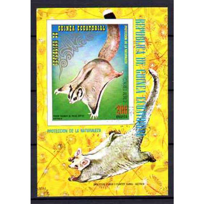 Guinée Equatoriale (18) bloc oblitéré