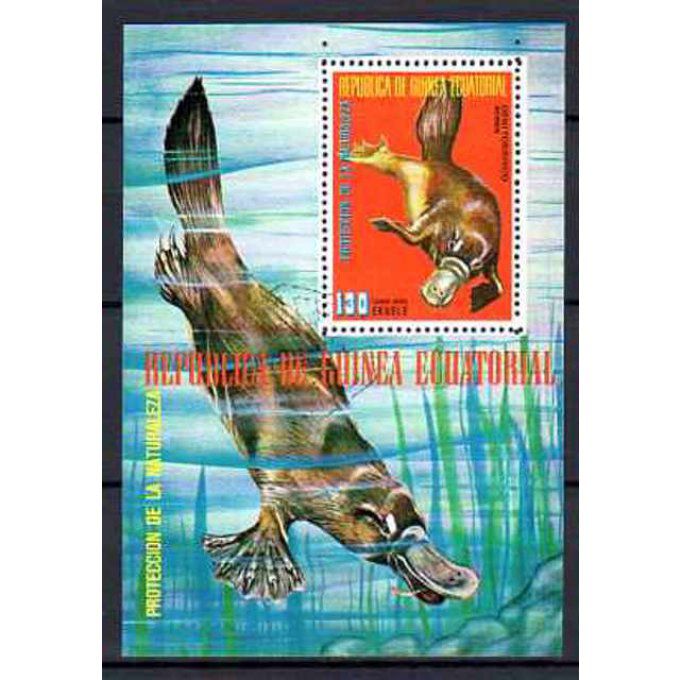 Guinée Equatoriale (19) bloc oblitéré