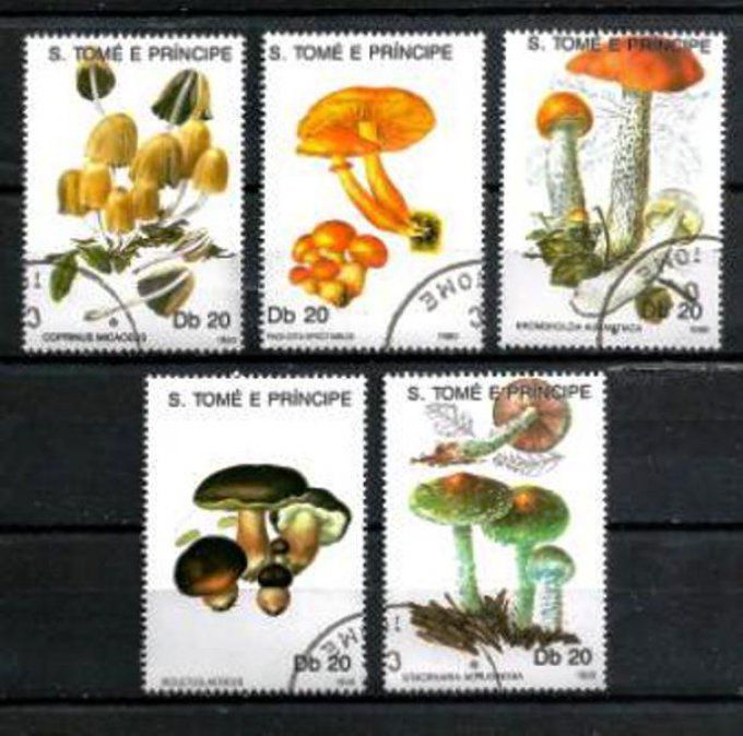 Saint Thomas et Prince 1990 (CP23) série complète de 5 timbres oblitérés